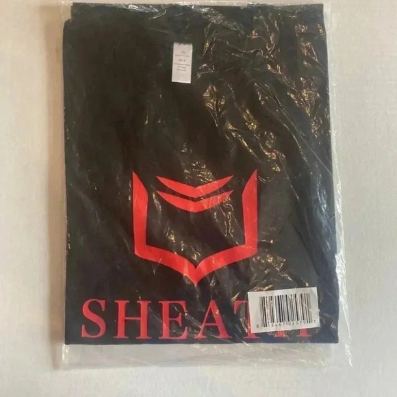 Sheath Black and Red Tee-Shirt - Picture 3 of 3